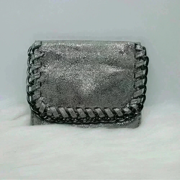 Gray Card Serena Wallet - Picture 1 of 9